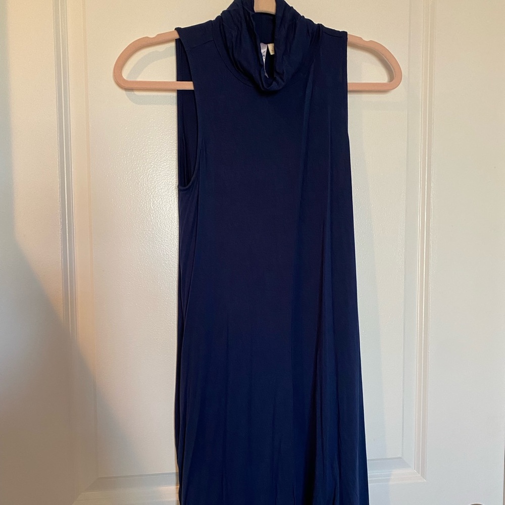 Blue dress